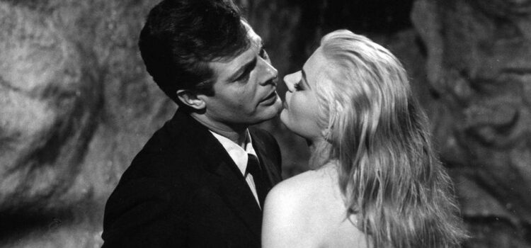 Proiezione film: <br> La dolce vita <br> di Federico Fellini
